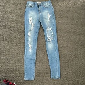 Women’s denim ripped skinny jeans
